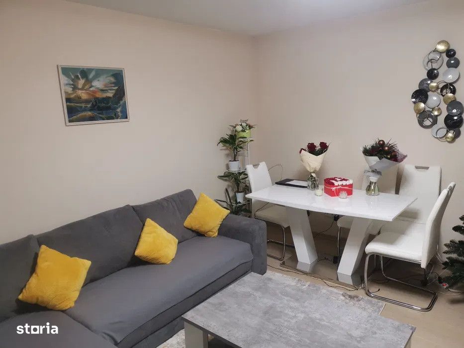 Apartament 3 camere, 75 mp utili + 80 mp pod, cartier Marasti, zona Th