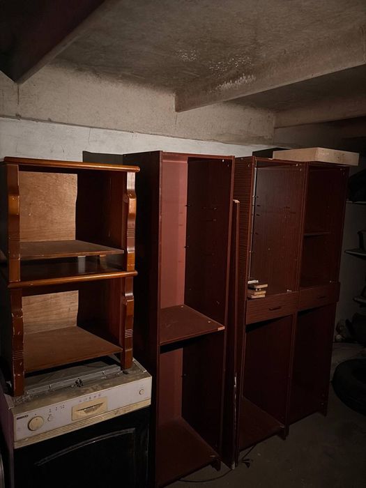 Отдам даром шкаф