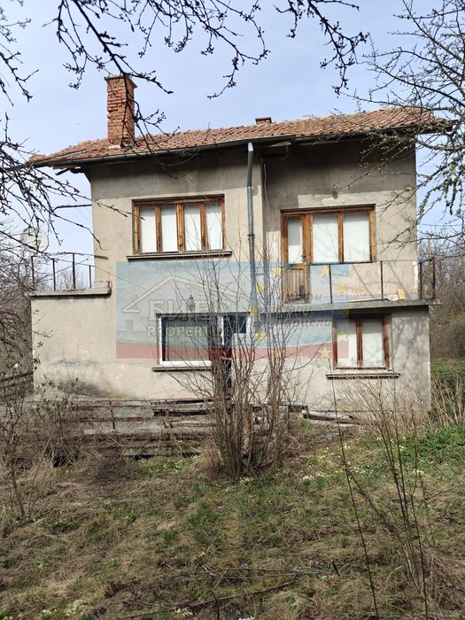 Къща в с. Кленовик