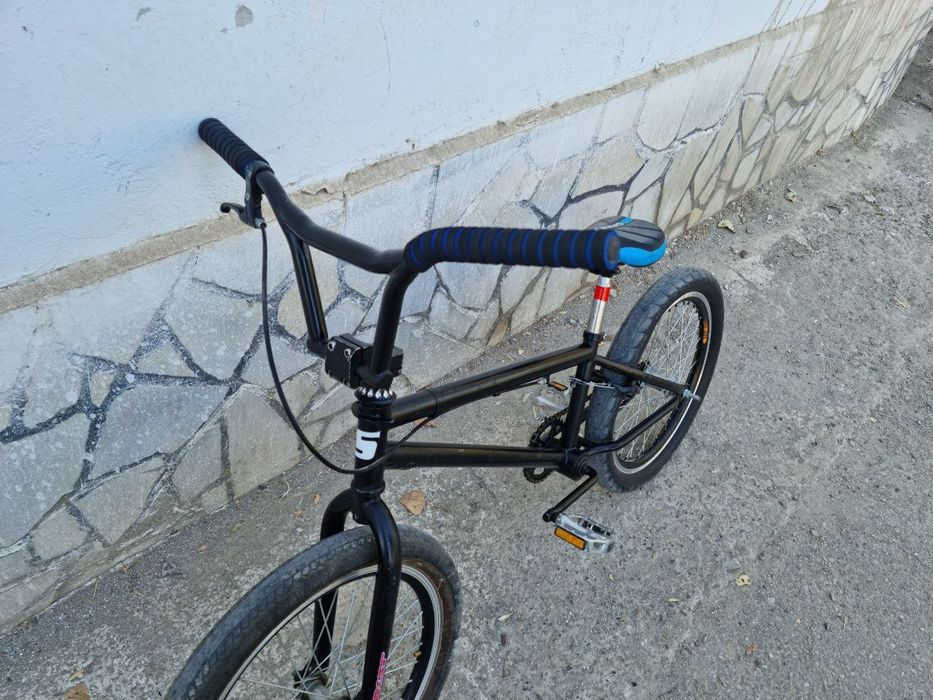 Bmx 20'   . . . . .