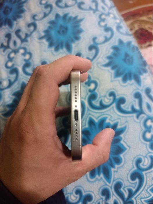 Iphone 15pro max 82yom