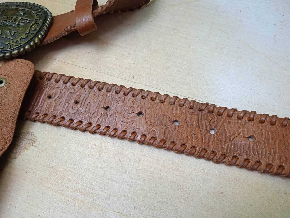 Кожен колан Burton