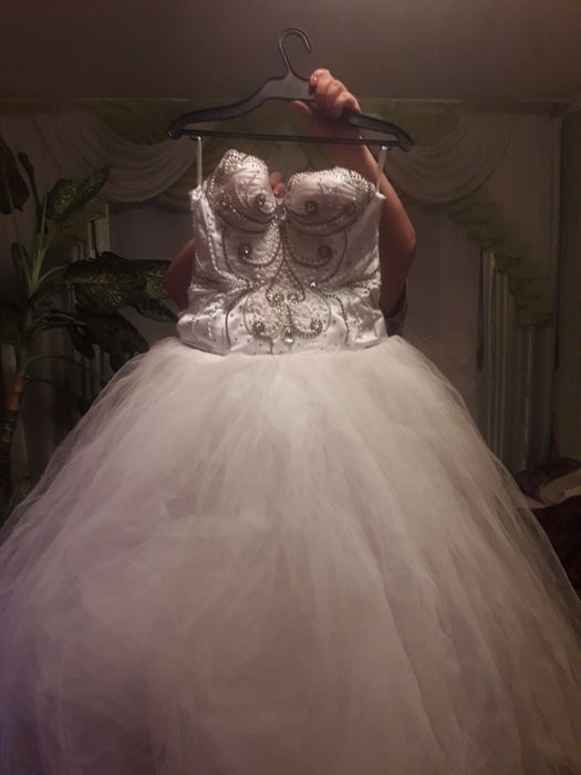 Продам свадебное платье