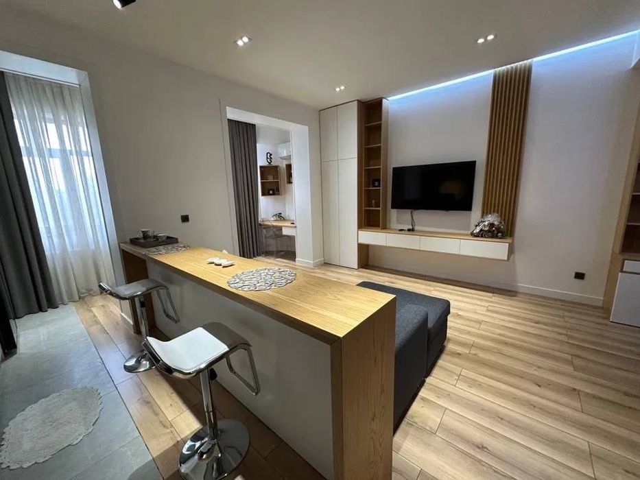 Жк Виа Порт! Сдается в аренду 3-х комнатная квартира