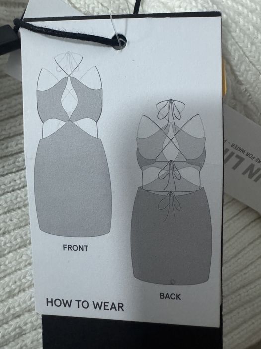 Rochie scurta de plaja Bershka cu decupaje din tricot mărimea M
