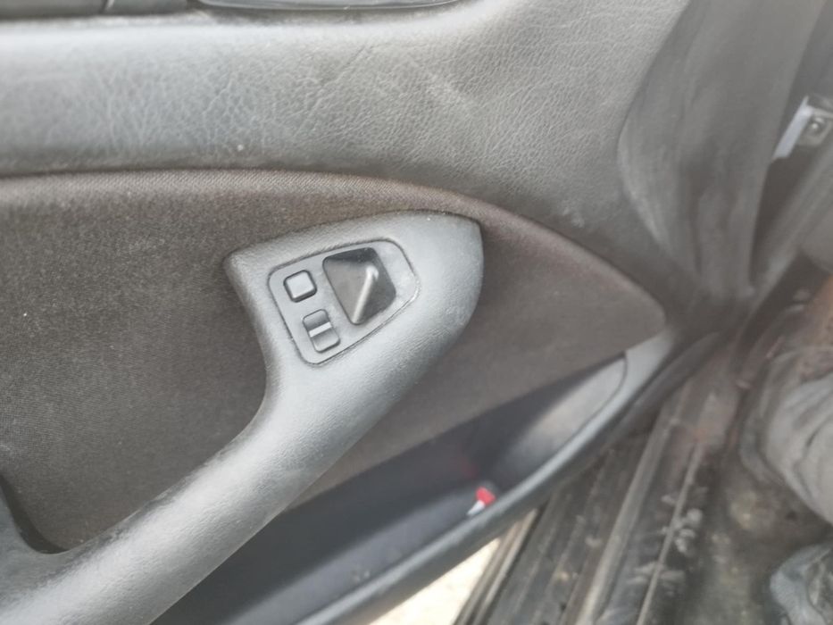 Продавам BMW E46 320D 150 Фейслисфт