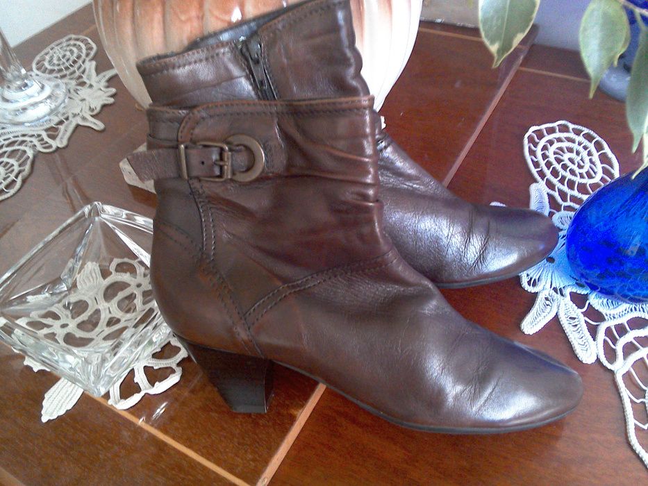 Ghete (botine) de piele, damă, mărimea 37