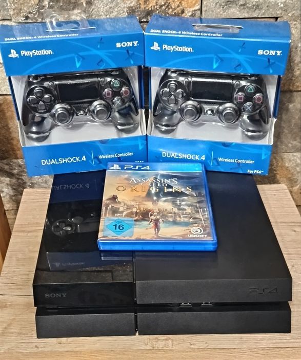 Ps4/PlayStation 4 Phat 500 GB HDD cu +20 jocuri+2 Controllere Wirelles Noi Originale Sony+1 Joc pe CD