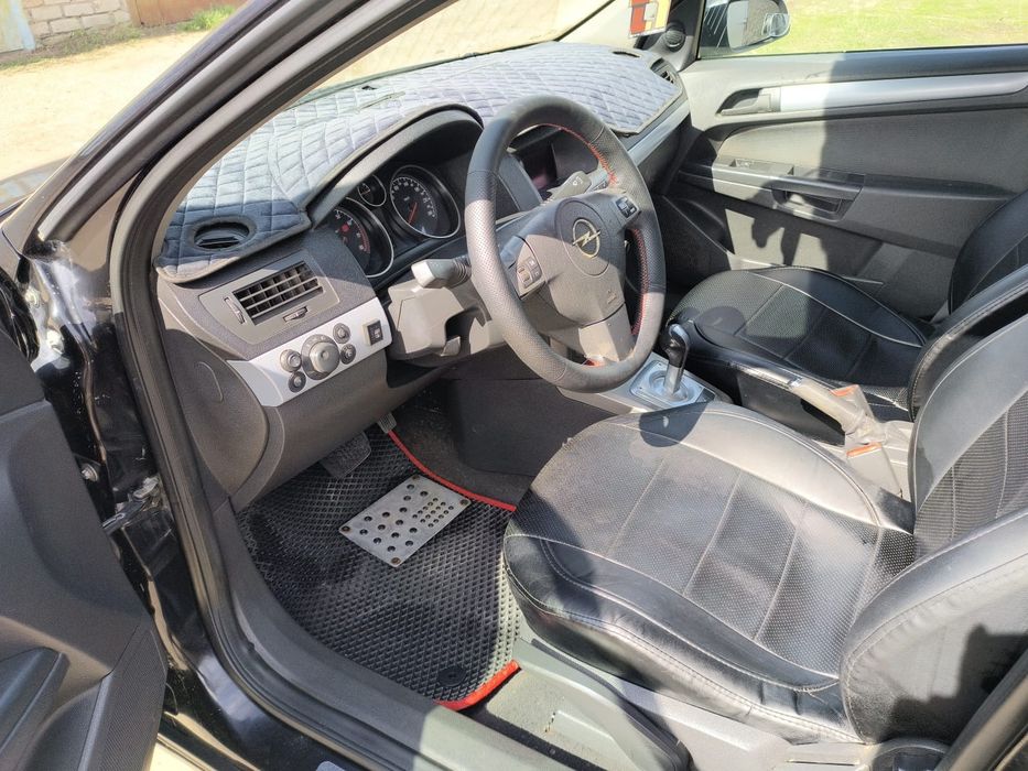 Opel Astra H 2006