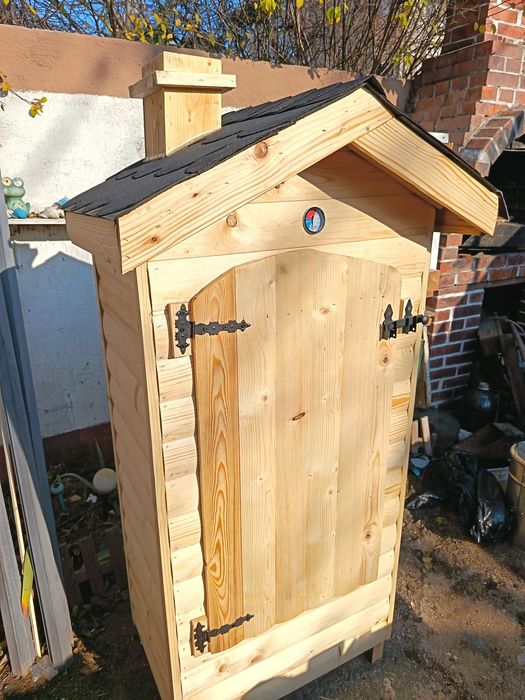 Afumatoare pentru carne șuncă peste pui branza cascaval