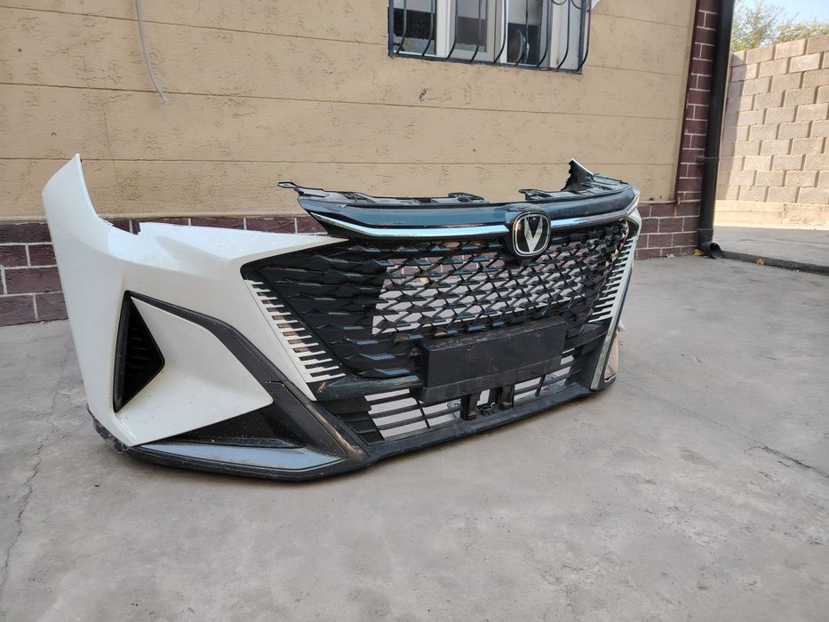 Передний бампер Changan X5 plus