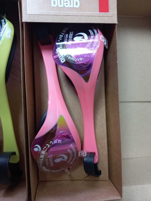 Нови модели очила за плуване  Arena Cobra