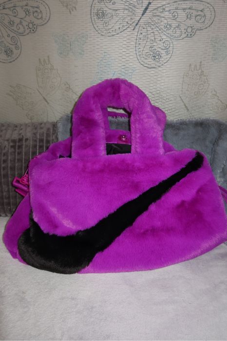 Оригинален сак NIKE – нов, неизползван