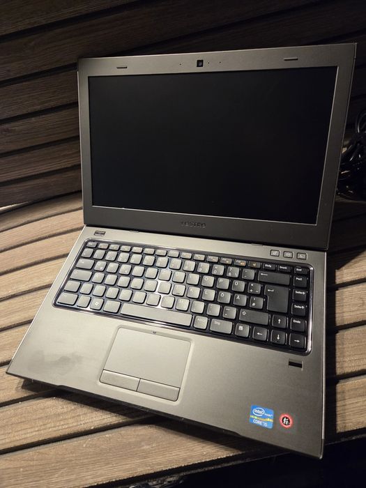 Laptop 14" Dell Vostro 3460 Intel Core i5 3210M 6GB RAM 500GB
Are pro