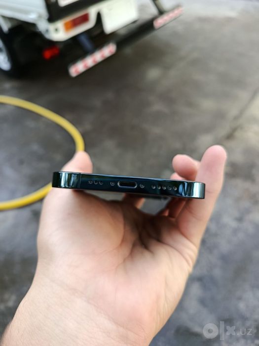 Iphone 12pro  ideal xolatlari