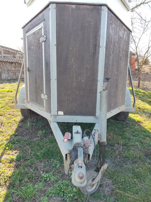 Remorca transport pentru 2 animale