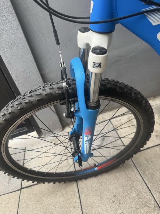 Bicicleta cube copii 7-13 ani