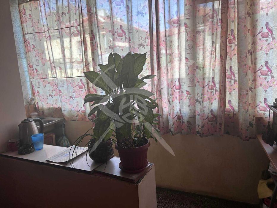 Продава се Четиристаен апартамент в Асеновград - 90 кв.м за 1156 €/кв.м - Снимка #4