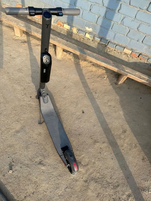 Электронный самокат Ninebot by segway