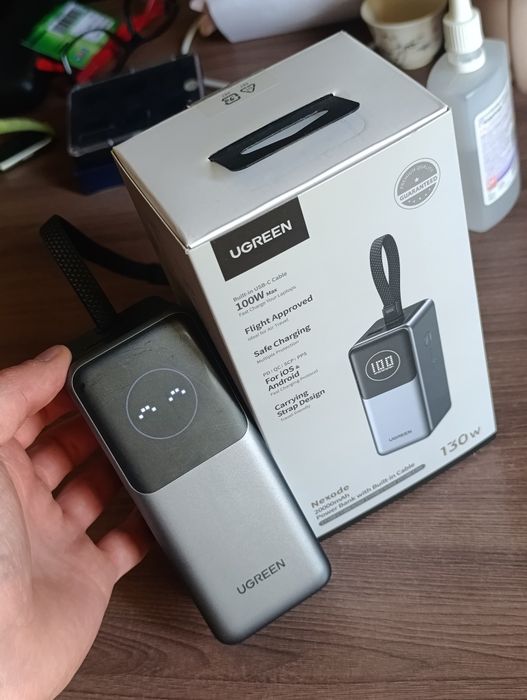 Повербанк ugreen 130w