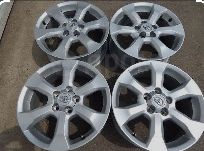 Продам комплект дисков Тойота Рав4