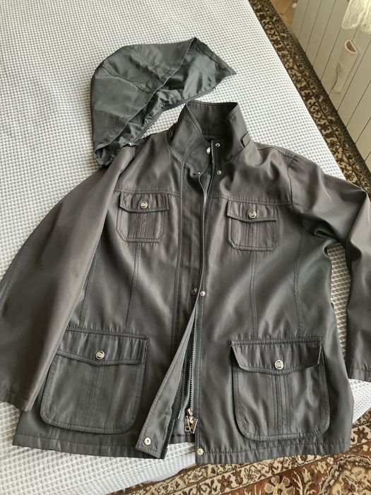 Дамски шлифер с качулка