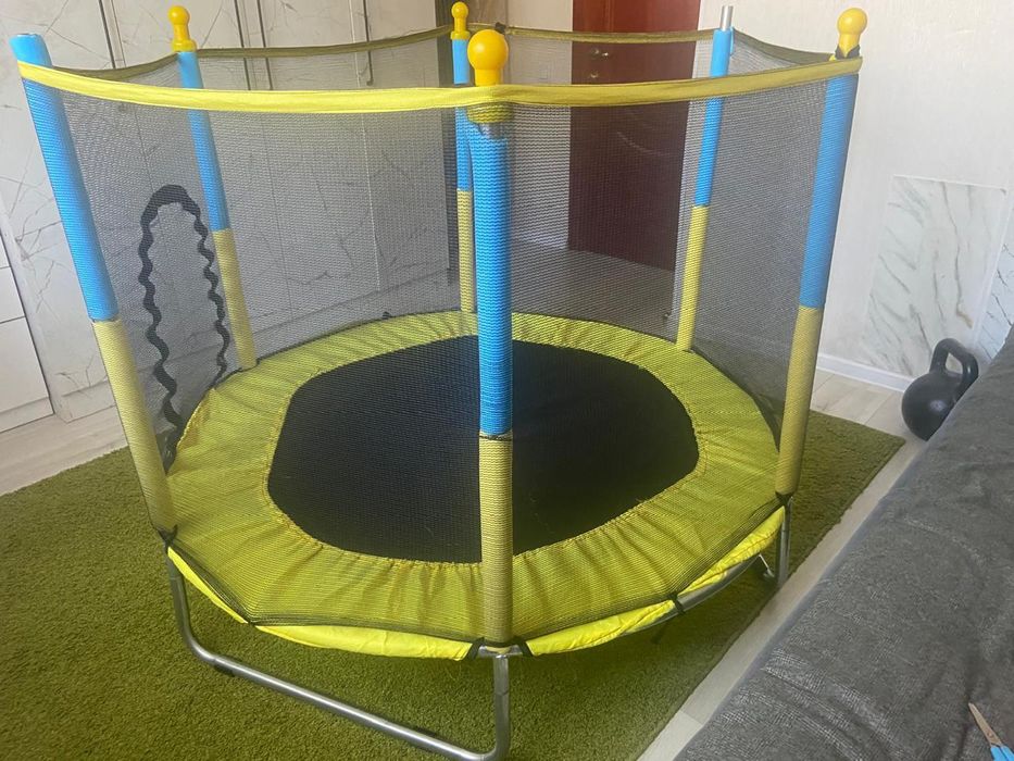 Детский батут продам