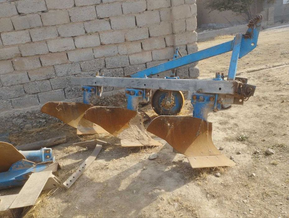 Трактор New holland TD5 110 (Mato chas 3890)