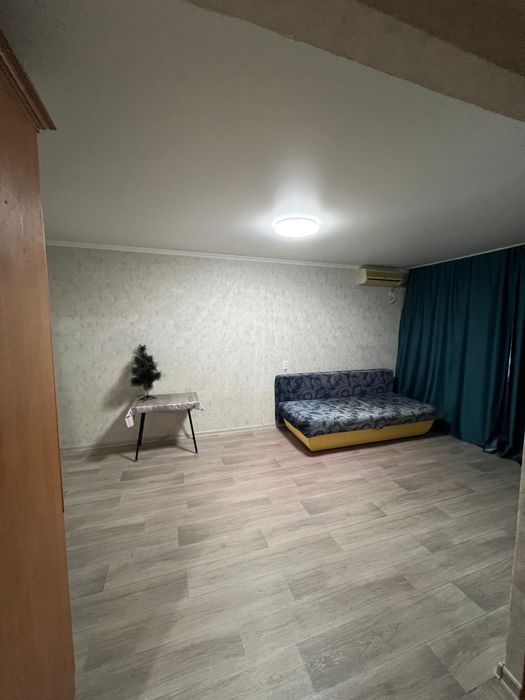 Продаю однушку по Абая