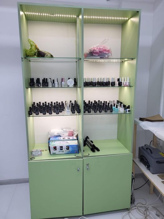 Шкаф наполное для салона