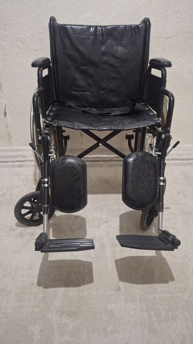 Инвалидная коляска