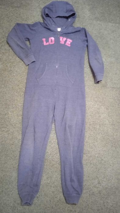 Екипи / пижама 140 см