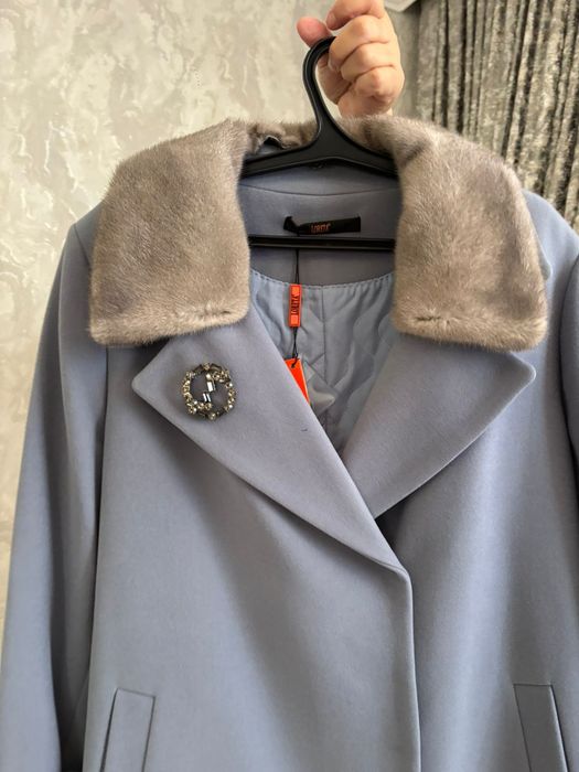 Продается пальто