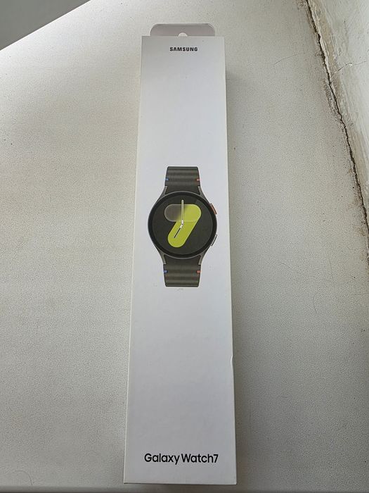 Смарт часы Samsung galaxy watch 7