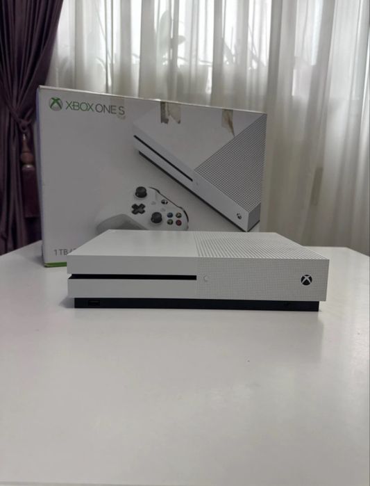 Xbox one s in stare buna