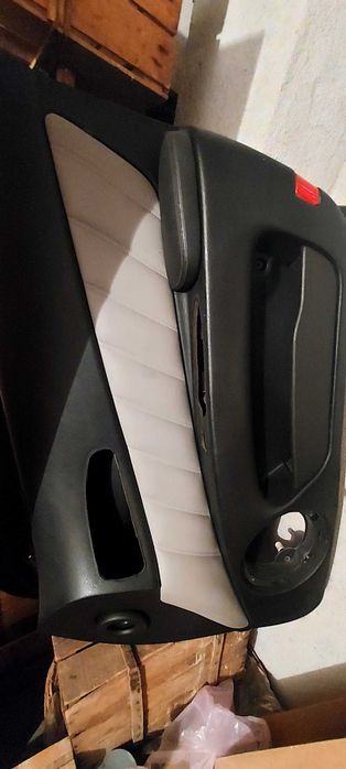 Кори за врати, сива и черна кожа от Алфа ромео 166 - комплект 4бр.