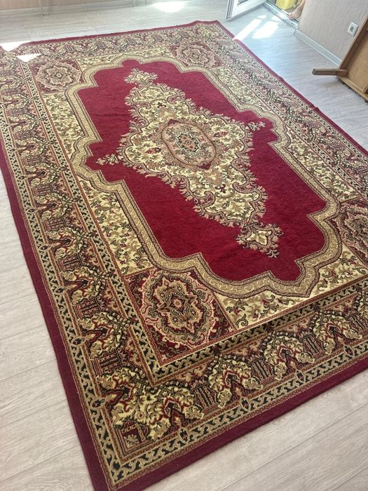 Бу кілемдер сатылады