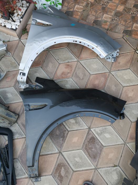 Far stânga dreapta xenon , aripa grila bara st line ford kuga 2 201