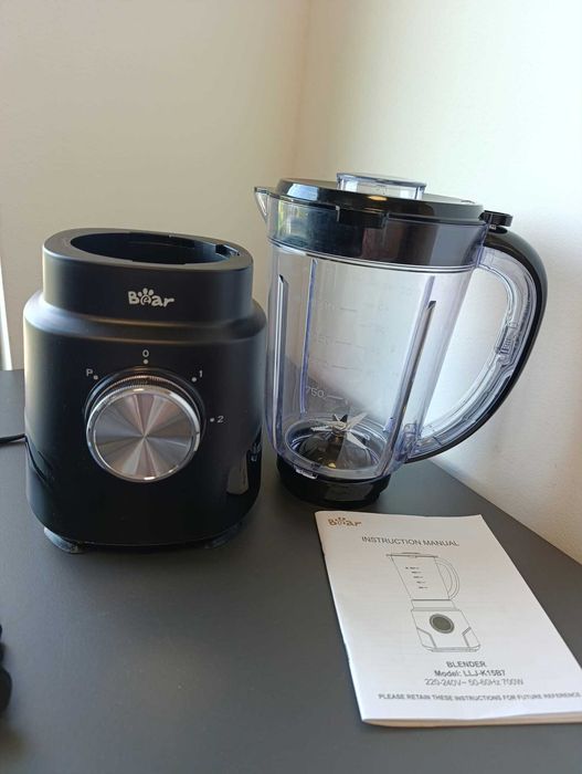 Blender Bear Smoothie Maker 700W, 1.5 L
