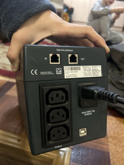 ИБП, бесперебойник Nova AVR 625