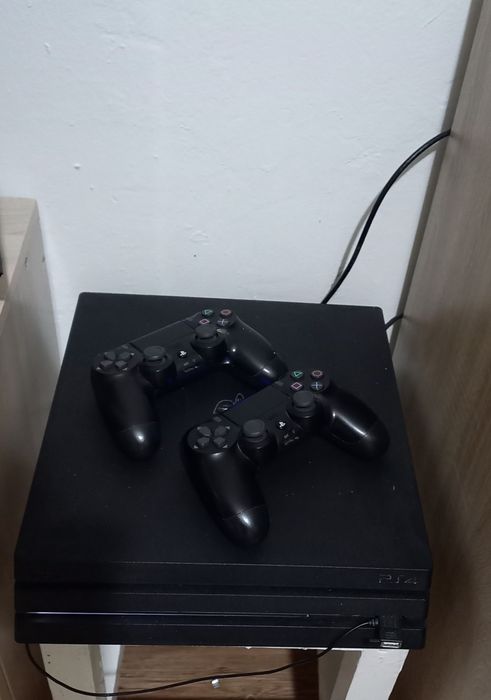 ps 4 про  продажи