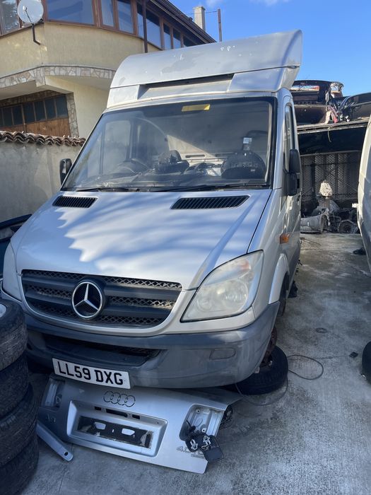 Mercedes Sprinter 2006 год На Части