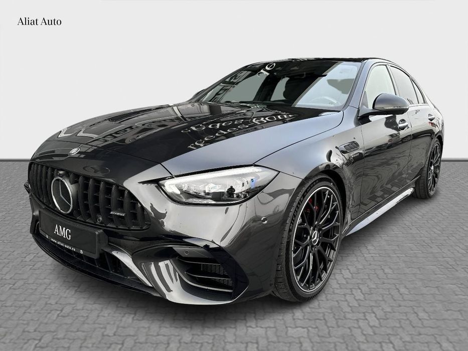 Mercedes-Benz C 63 AMG Mercedes-Benz C 63 S E Performance