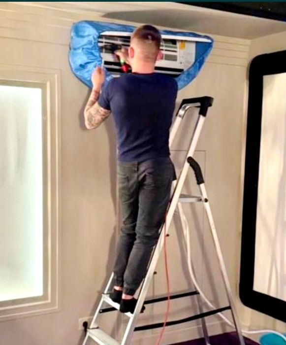 Установка кондиционера