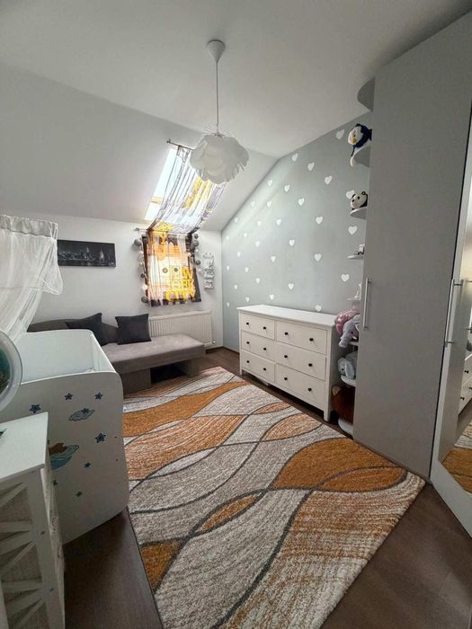 Casa tip duplex de vanzare