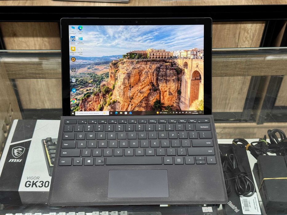 MICROSOFT SURFACE Pro7 CORE i5-1035G4 8гб 256ssd Сенсорный