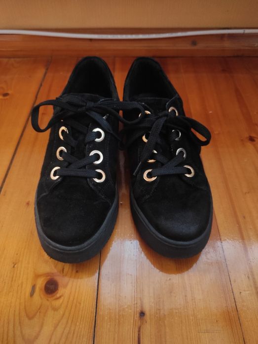 Дамски обувки 38 номер