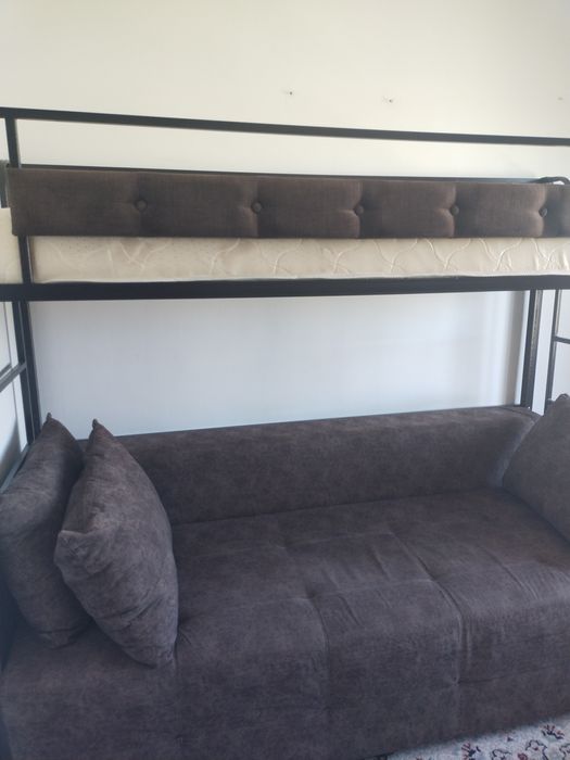 Диван кровать  двухярусный