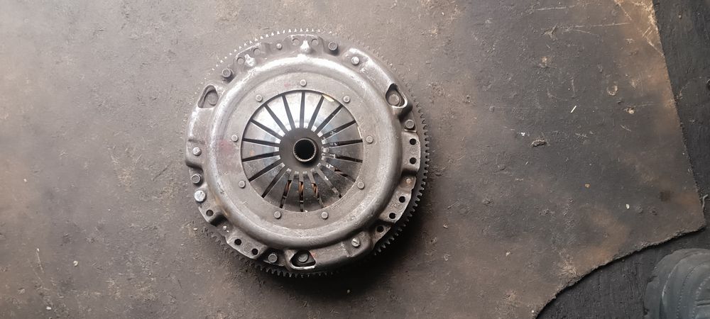 Volkswagen passat b3 маховик в сборе