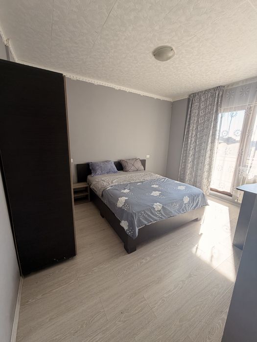 Inchiriez apartament in Navodari